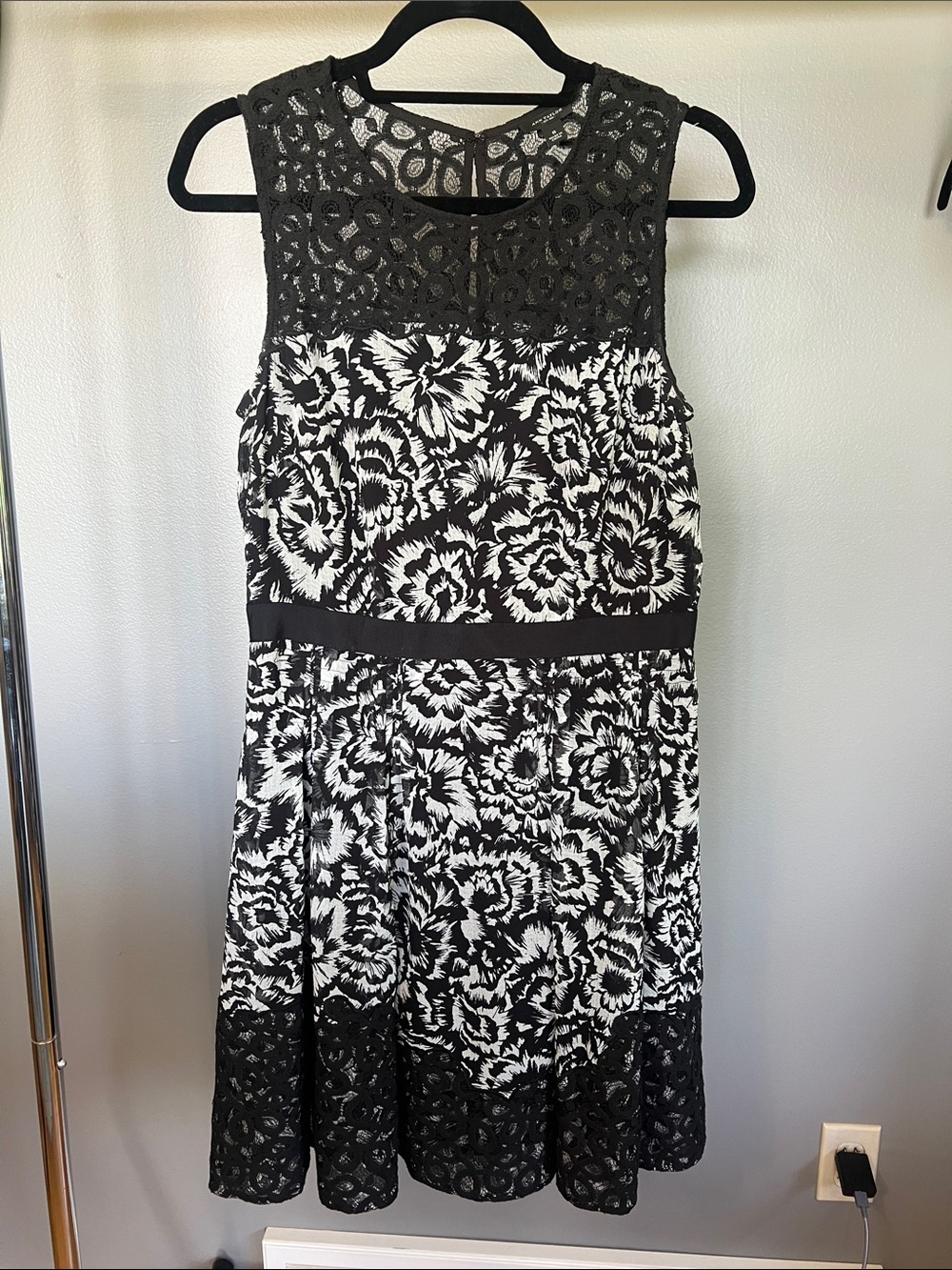 Ann Taylor Black and White Floral Lace-Trim Midi Dress